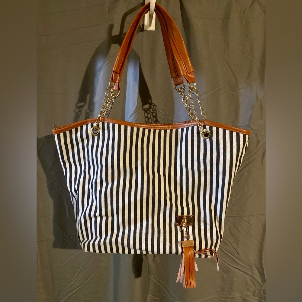 Women's Casual Shoulder Bag ~ White & Navy Striped
Canvas with Tassel Detail